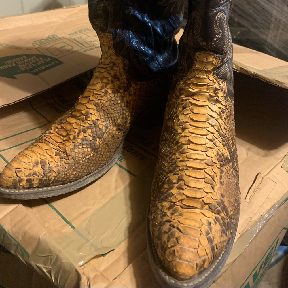 Dan Post Mens Snakeskin Boots; Sz 9 1/2 D